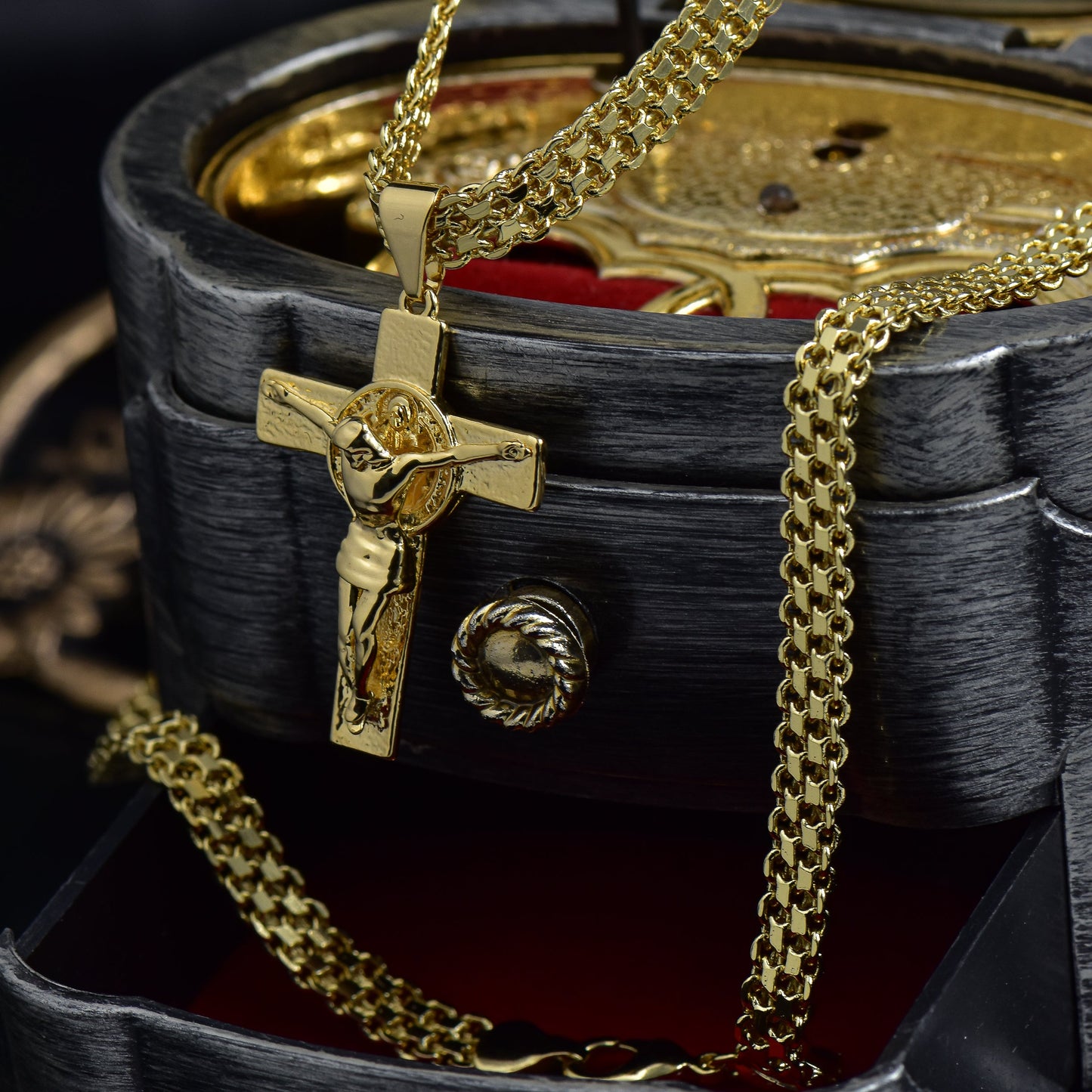 China Doble Carrier 65cm + Dije San Benito