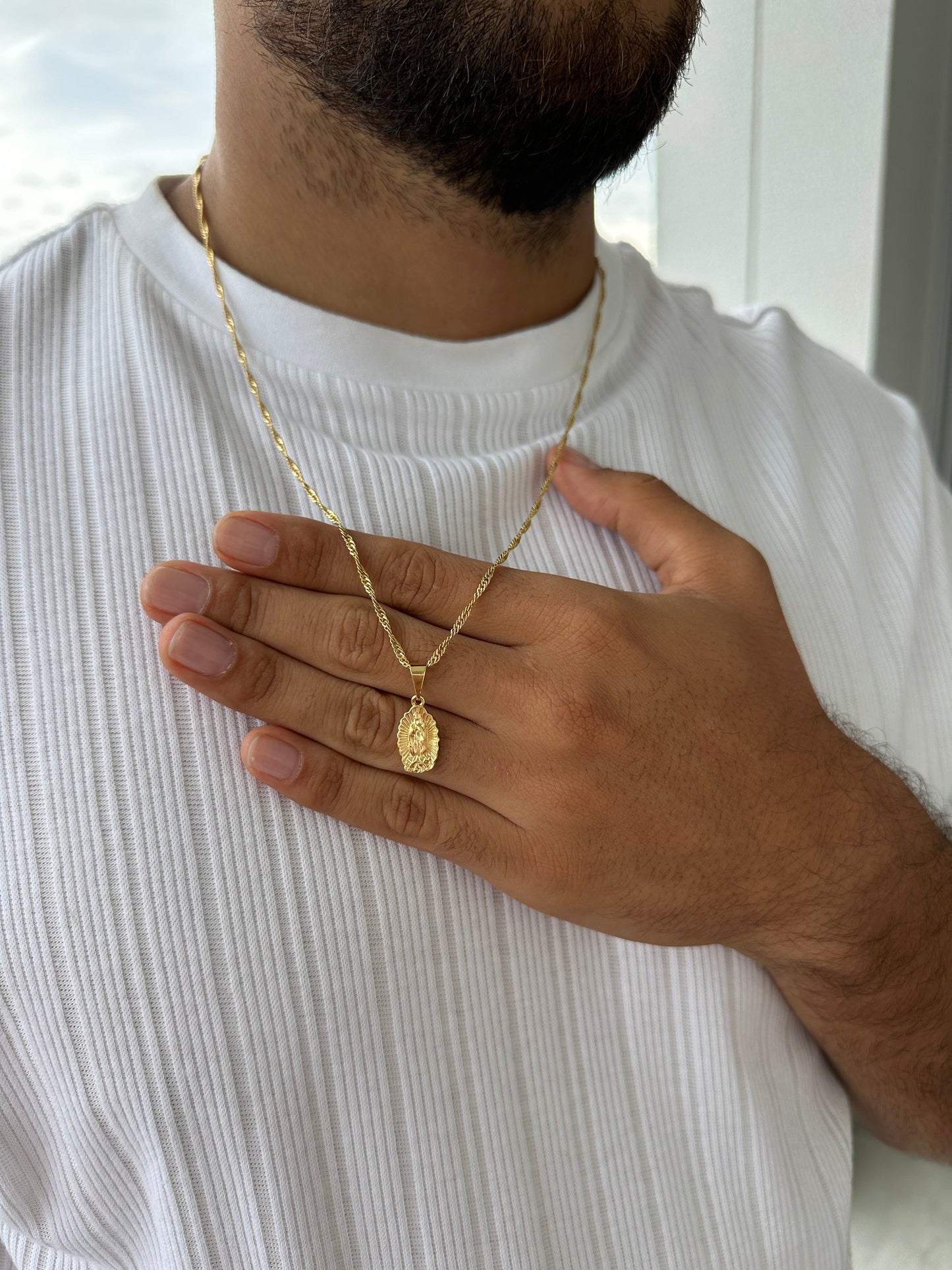 Cadena Singapur 65cm + Colgante Virgen Tallada