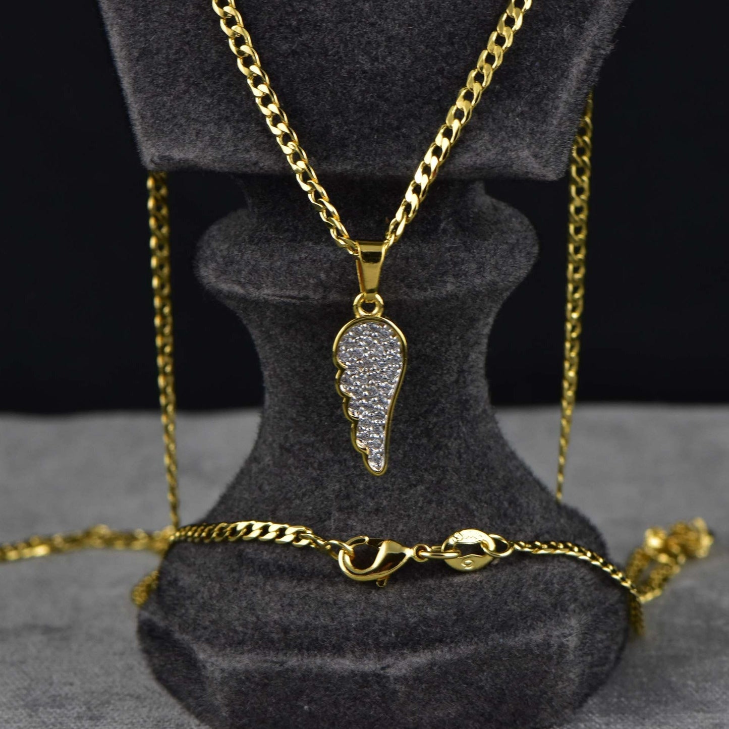 Cadena Cubana Diamantada 65cm + Colgante Alas Con Circonias