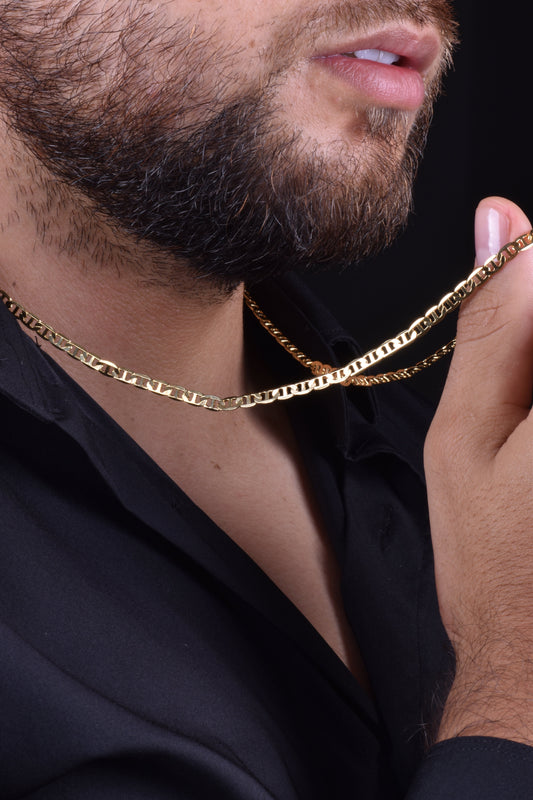 Cadena Escalera Hombre