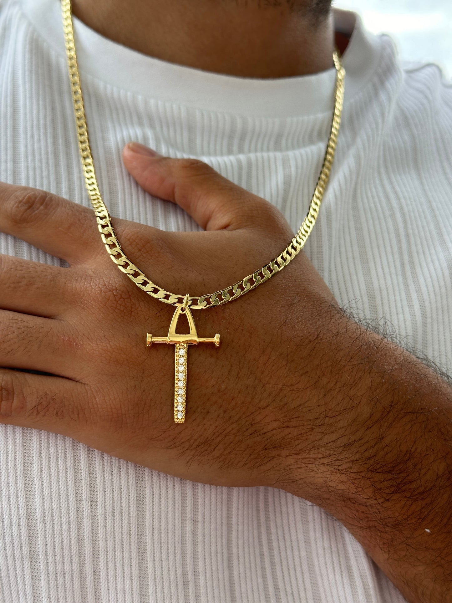 Cadena Cubana + Dije Cruz Pendulo