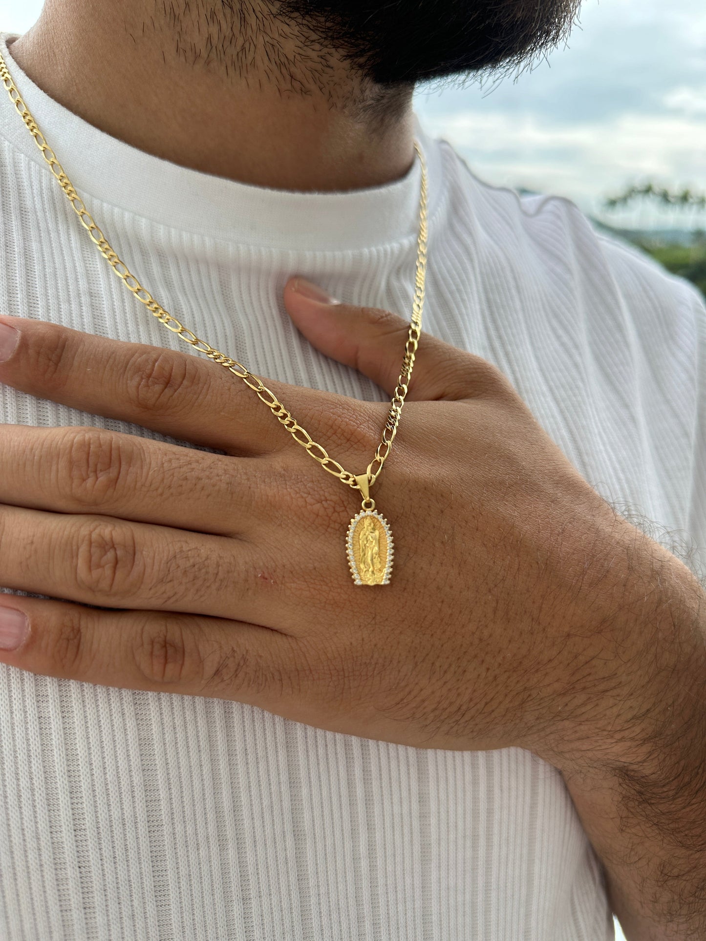 Cadena 3x3 3mm 60cm + Colgante Virgen Piedras