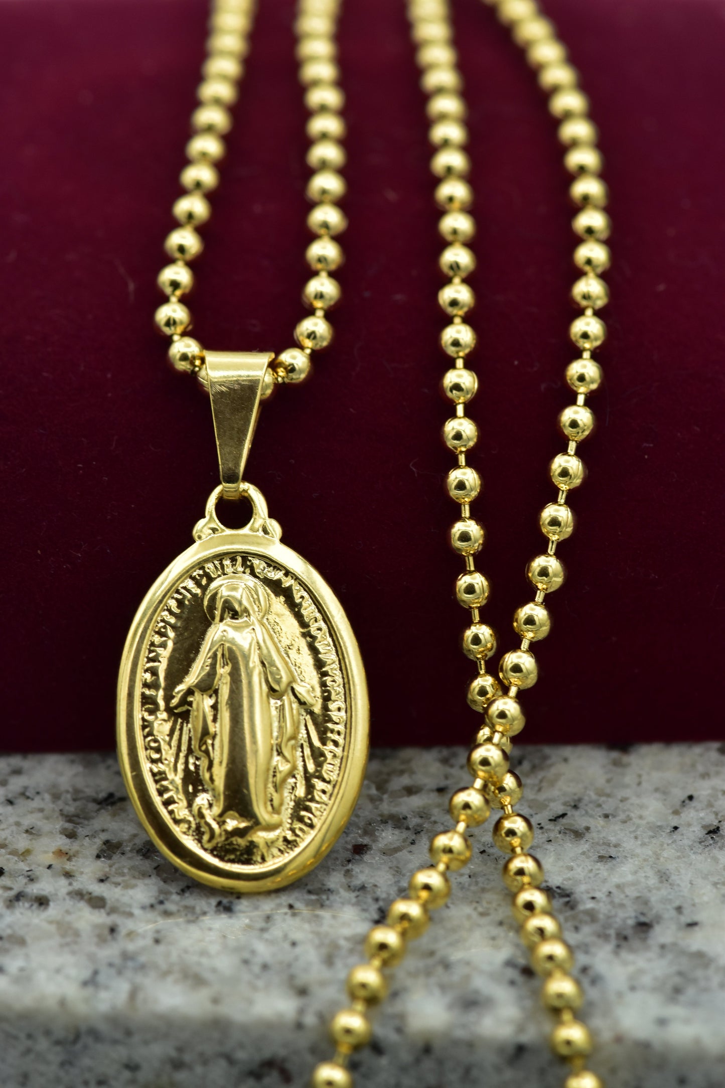 Cadena Militar 2.5 mm 65 cms + Colgante Virgen