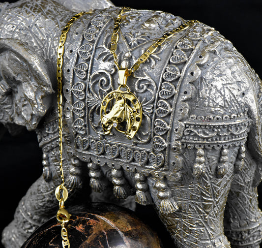 Cadena Cubana Plana en H 65cms + Colgante Caballo Herradura